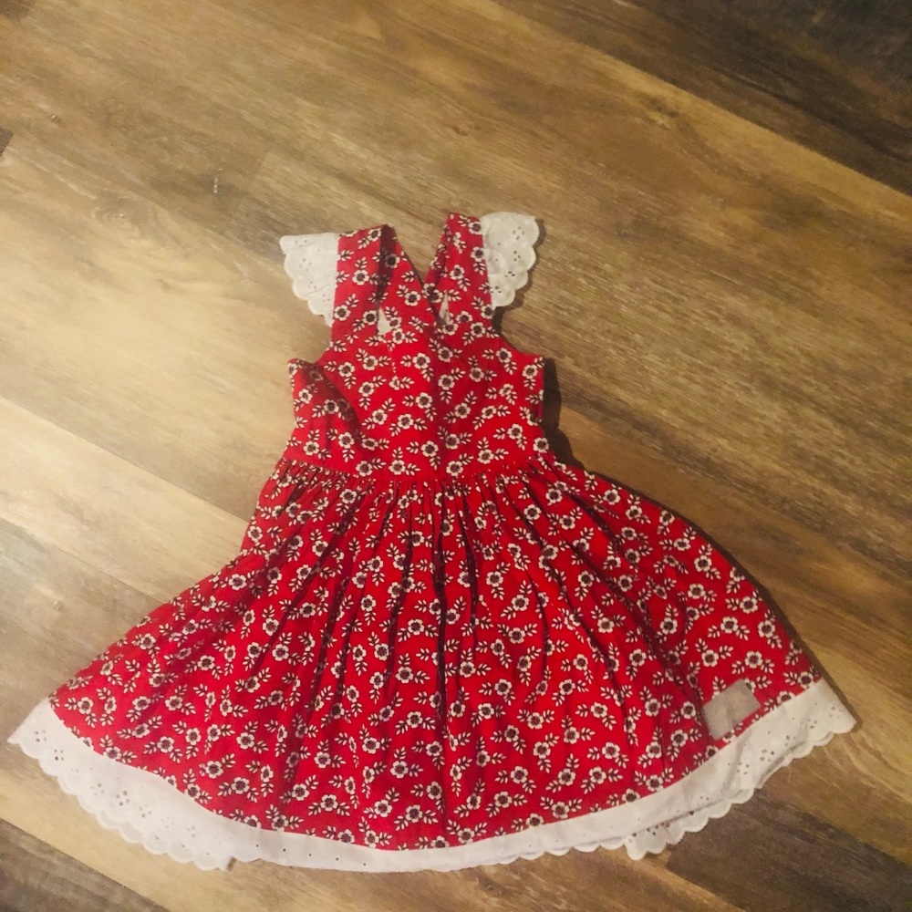 Eleanor Rose Red and white floral sundress